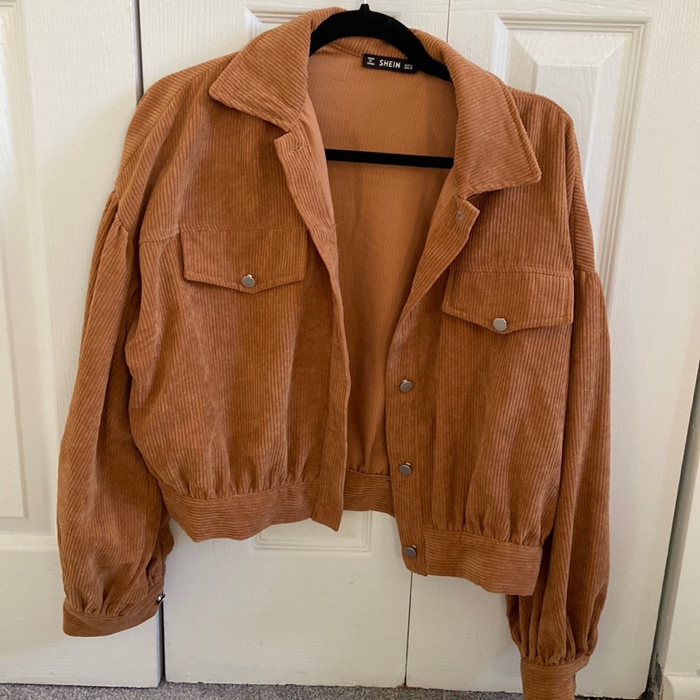 Brown cropped Corduroy jacket